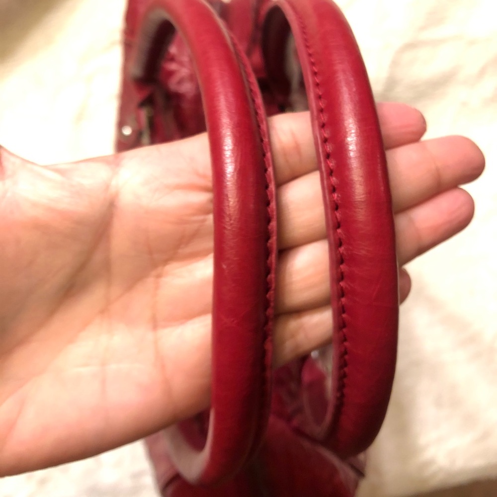 ✨S O L D✨  Nine West red leather handbag - Picture 6 of 8